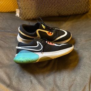 Nike Joyride Running Shoes